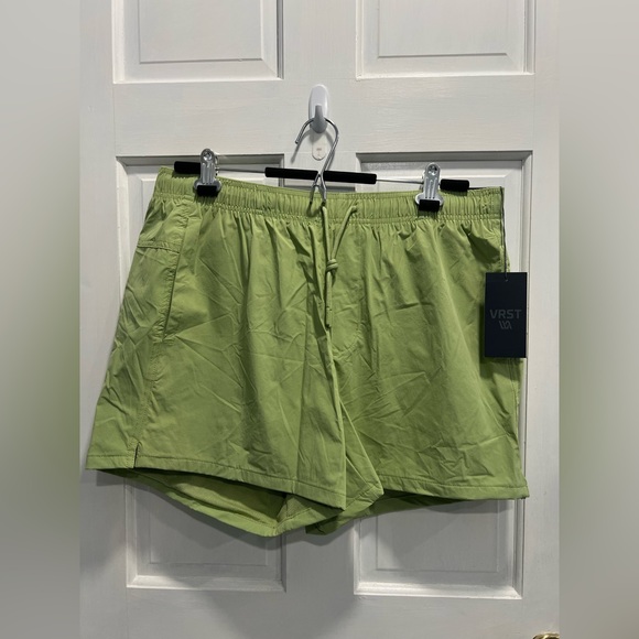 VRST Other - VRST NWT Everyday 5” Relaxed Elastic Waist UV Protection Green Shorts SZ XL NEW